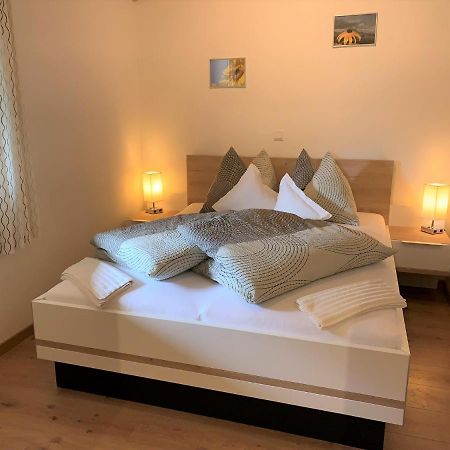 Апартаменты Mareinhof - Urlaub Auf Dem Apfelbauernhof Парчинес Экстерьер фото